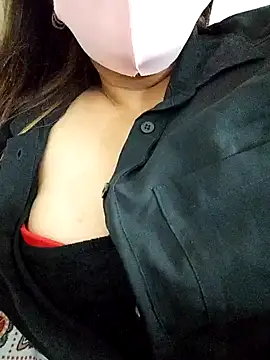 Snapshot of PPP_25 chatting on 11-15-25, 06:15 PPP 25 online show from 11-15-25, 06:15