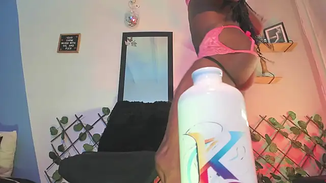 Aria fitness online show from 04-20-26, 01:36