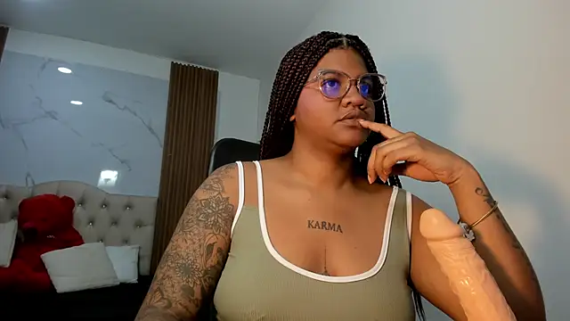 ZahraRose online show from 02-18-26, 08:27