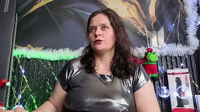 Snapshot of AmandaKovich chatting on 12-03-25, 07:23 AmandaKovich online show from 12-03-25, 07:23