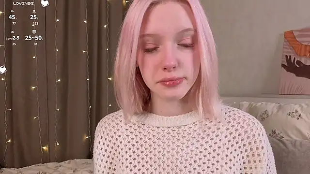 EdlaHewell online show from 02-02-26, 01:26