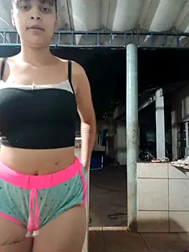 gatinha 18 online show from 09-20-25, 04:24