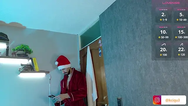 Snapshot of K_cique chatting on 12-14-25, 11:04 K cique online show from 12-14-25, 11:04