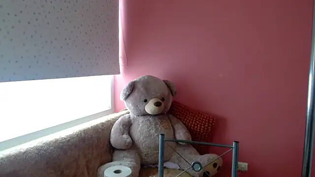 Snapshot of morahaze chatting on 12-14-24, 06:09 morahaze online show from 12-14-24, 06:09