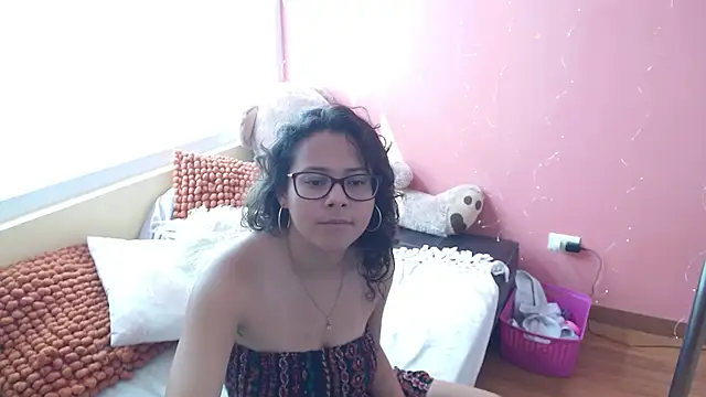 Snapshot of morahaze chatting on 12-29-24, 02:10 morahaze online show from 12-29-24, 02:10