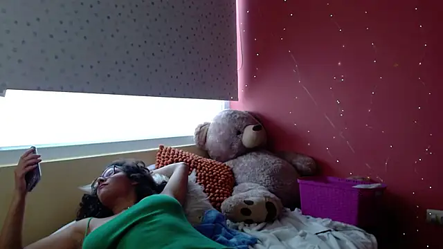 Snapshot of morahaze chatting on 01-04-25, 09:20 morahaze online show from 01-04-25, 09:20