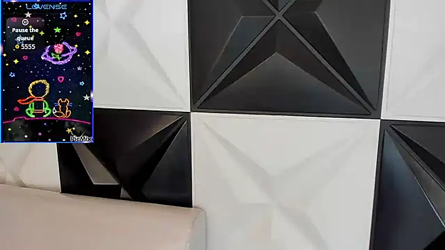 melany rouse18 online show from 10-11-25, 04:33