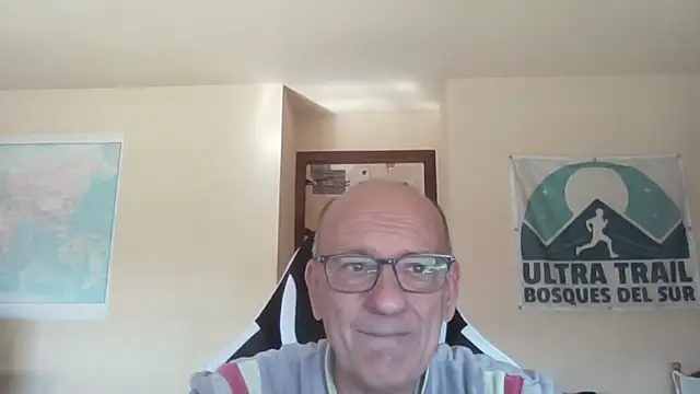 Snapshot of llopaco chatting on 04-18-26, 09:24 llopaco online show from 04-18-26, 09:24