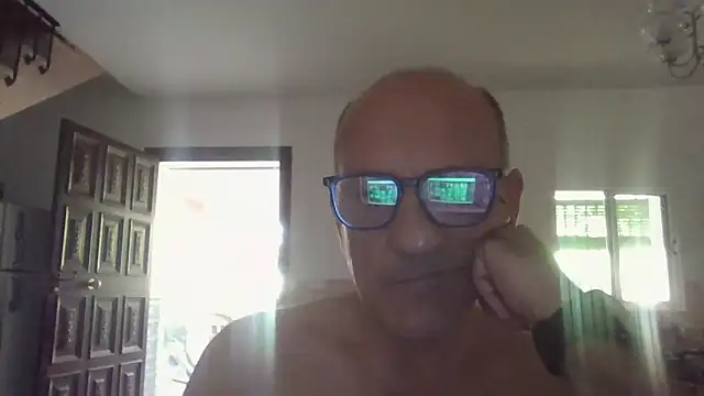 Snapshot of llopaco chatting on 06-15-26, 11:12 llopaco online show from 06-15-26, 11:12