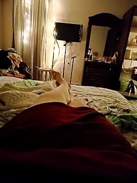 Loly2025 online show from 04-17-26, 11:41