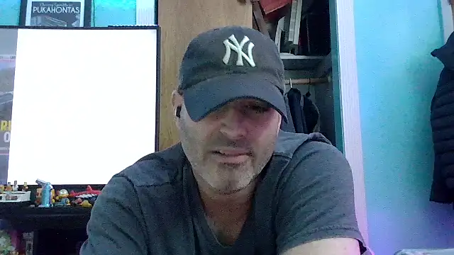 Novabear6996 online show from 02-01-26, 04:44