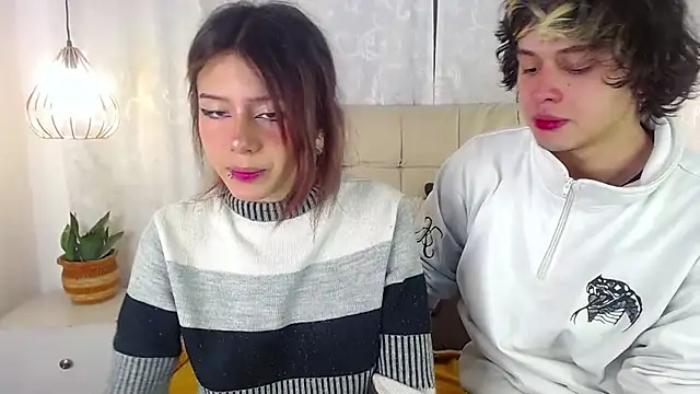 fyreandfox  online show from 03-17-25, 07:48