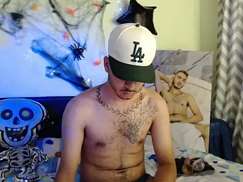 AdamParker  online show from 10-21-25, 03:29