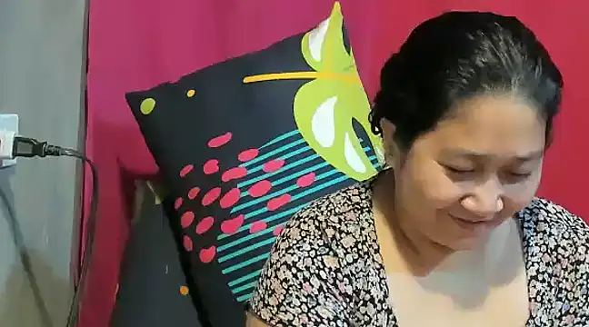 hotchubby88 online show from 01-21-25, 11:13