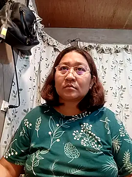 hotchubby88 online show from 10-21-25, 12:55