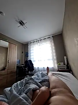 DerechteJunge online show from 03-09-25, 07:01