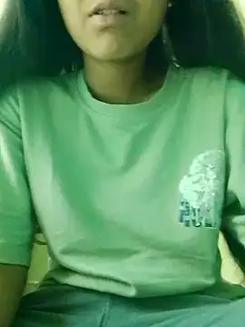 Snapshot of Aaradhna-hoy chatting on 03-05-25, 07:16 Aaradhna-hoy online show from 03-05-25, 07:16