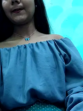 Snapshot of Aaradhna-hoy chatting on 03-23-25, 07:09 Aaradhna-hoy online show from 03-23-25, 07:09