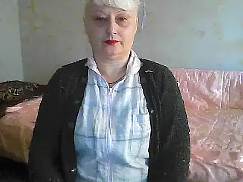 Snapshot of NikolinaBounty chatting on 02-19-25, 12:00 NikolinaBounty online show from 02-19-25, 12:00