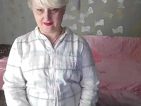 Snapshot of NikolinaBounty chatting on 03-08-25, 10:02 NikolinaBounty online show from 03-08-25, 10:02
