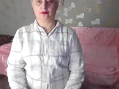 Snapshot of NikolinaBounty chatting on 03-10-25, 06:45 NikolinaBounty online show from 03-10-25, 06:45