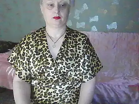 Snapshot of NikolinaBounty chatting on 03-11-25, 06:08 NikolinaBounty online show from 03-11-25, 06:08