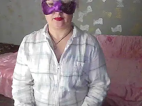 Snapshot of NikolinaBounty chatting on 03-18-25, 09:32 NikolinaBounty online show from 03-18-25, 09:32