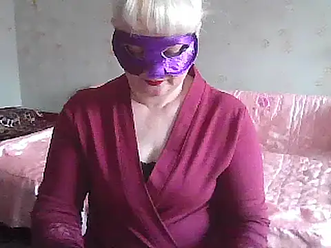 Snapshot of NikolinaBounty chatting on 03-22-25, 01:52 NikolinaBounty online show from 03-22-25, 01:52