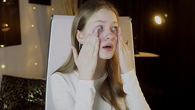 EveMundie online show from 03-07-26, 09:39