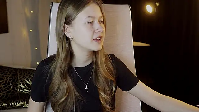 EveMundie online show from 03-11-26, 06:30