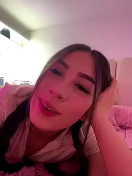 Ivanna West online show from 12-14-25, 01:22