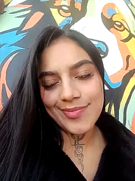 Snapshot of Emily_sharlot chatting on 02-28-25, 12:42 Emily sharlot online show from 02-28-25, 12:42