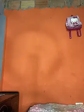 Snapshot of Emily_sharlot chatting on 10-08-25, 06:33 Emily sharlot online show from 10-08-25, 06:33