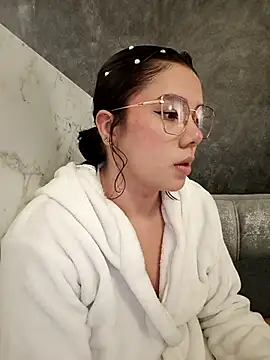 EmmaSulivan online show from 02-22-25, 04:30