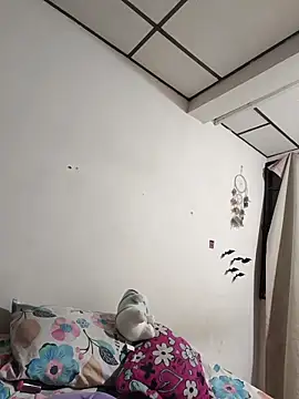 Snapshot of EmmaSulivan chatting on 02-09-26, 10:52 EmmaSulivan online show from 02-09-26, 10:52