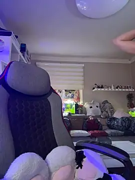 sexymelli18 online show from 09-12-25, 05:13