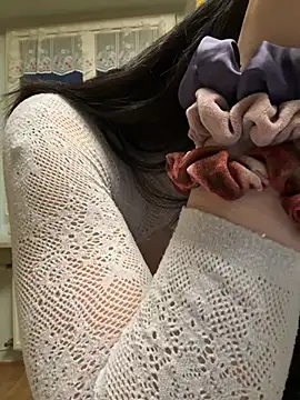 sexymelli18 online show from 03-18-26, 06:00