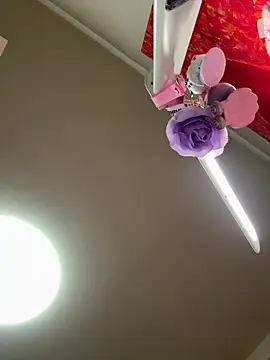 sexymelli18 online show from 03-20-26, 07:19