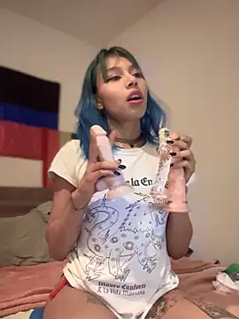 Snapshot of sweet_Amy0 chatting on 03-09-25, 02:29 sweet Amy0 online show from 03-09-25, 02:29