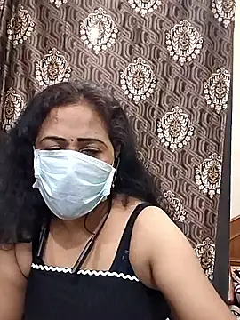 Champ Hot online show from 04-30-26, 06:47