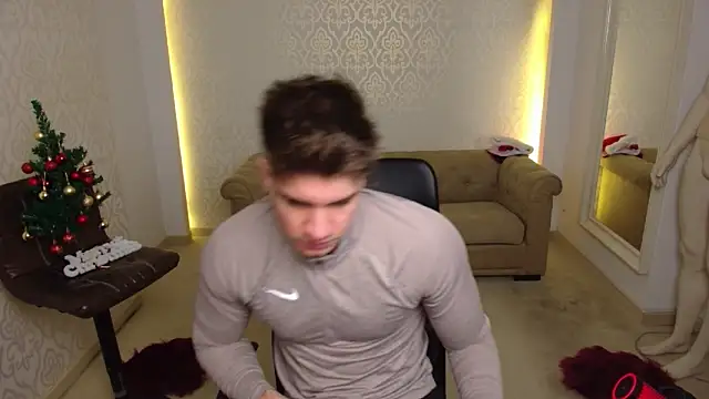 MaxKaiden online show from 12-17-25, 05:57