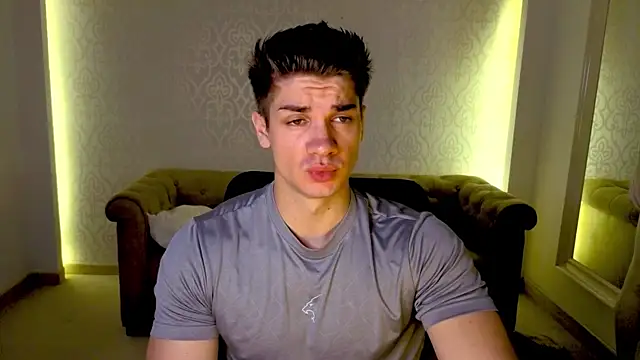 MaxKaiden online show from 06-04-26, 03:56