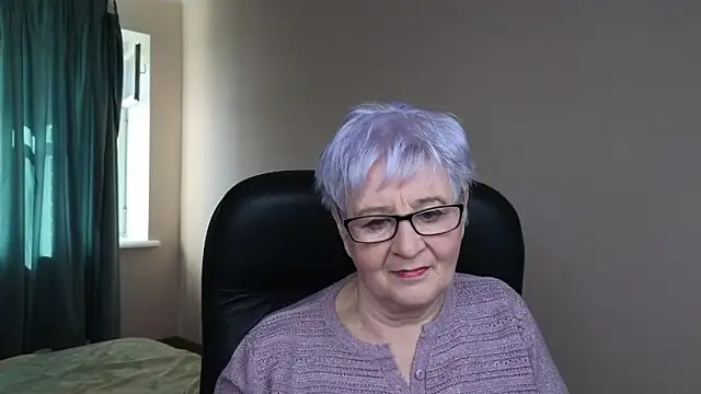 Sandra Snowflake online show from 03-20-25, 07:03