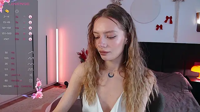 LunaticaBae online show from 02-09-26, 03:10