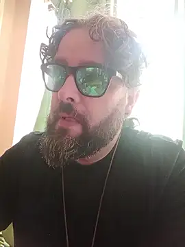 Snapshot of serpensy chatting on 10-04-25, 01:53 serpensy online show from 10-04-25, 01:53