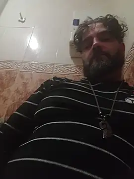 Snapshot of serpensy chatting on 10-06-25, 10:51 serpensy online show from 10-06-25, 10:51