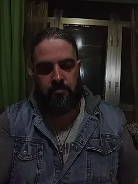 Snapshot of serpensy chatting on 10-26-25, 08:26 serpensy online show from 10-26-25, 08:26