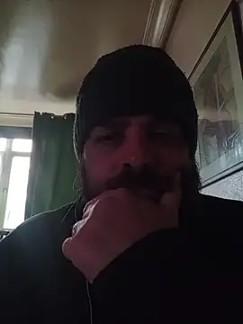 Snapshot of serpensy chatting on 12-02-25, 07:57 serpensy online show from 12-02-25, 07:57