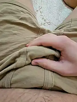 Snapshot of skiciyunis chatting on 03-08-25, 12:09 skiciyunis online show from 03-08-25, 12:09