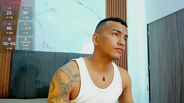 Rafa2004Cruz online show from 09-25-25, 12:20